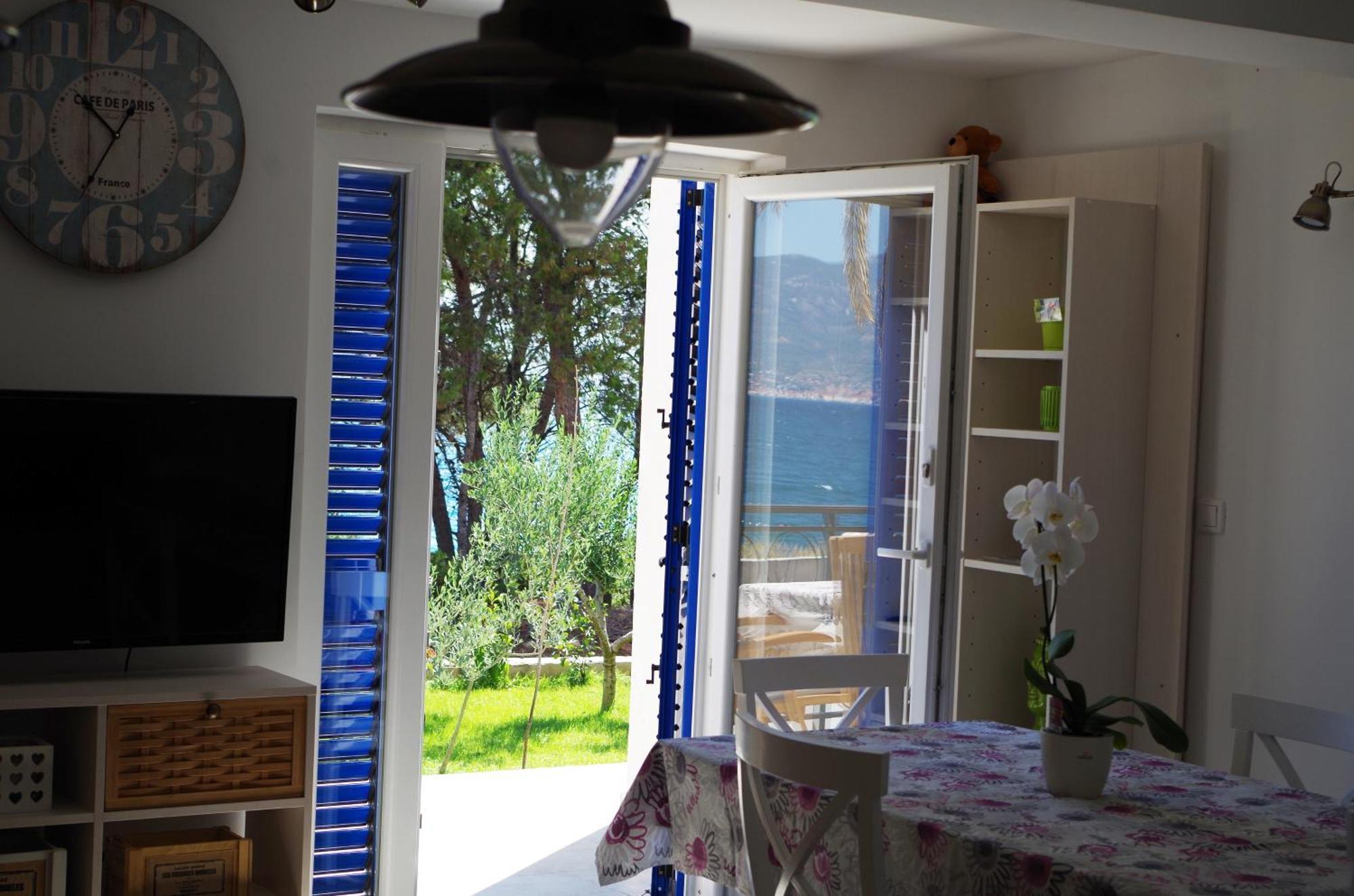 Apartments By The Sea Slatine, Ciovo - 14158 Room photo